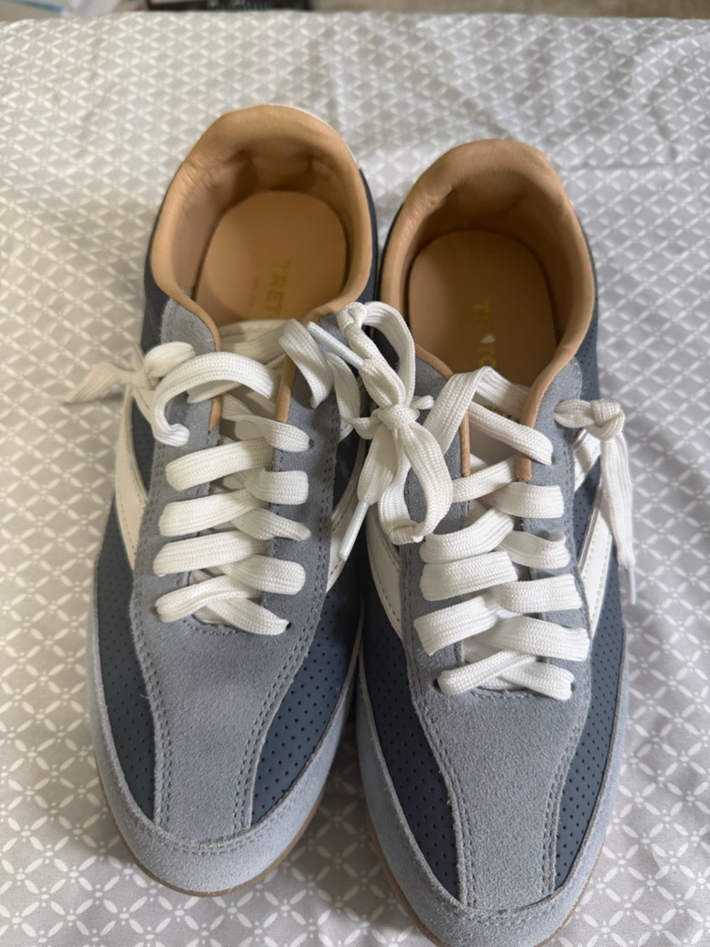Tretorn Grey Suede & White Lace-Up Women's Sneakers